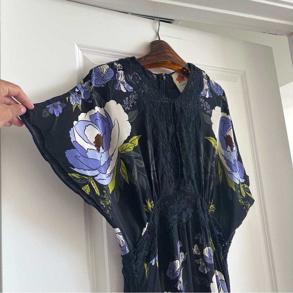 Farm Rio Black Soft Garden Lace Maxi Dress - Picture 3 of 10